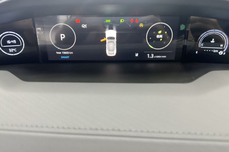 Used Changan UNI-V 2022 1.5T Prestige Version
