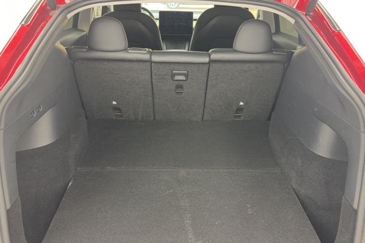 Used Tesla Model Y 2021 Long-Range All-Wheel-Drive Version 3D7
