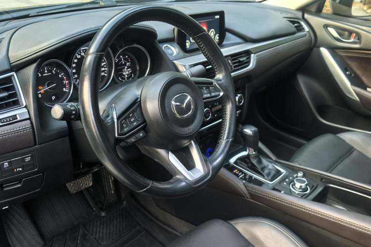 Used Mazda Atenza 2018 2.5L Blue Sky Sport Edition China VI compliant