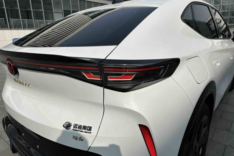 Used Volkswagen ID.UNYX 2024 Pro Long-Range Version