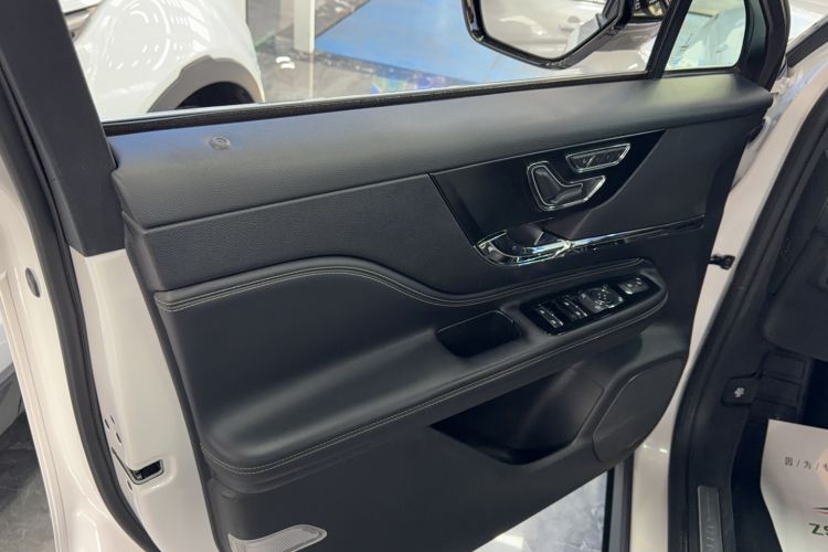 Used Lincoln Corsair 2022 2.0T Two-Wheel Drive Deluxe Edition