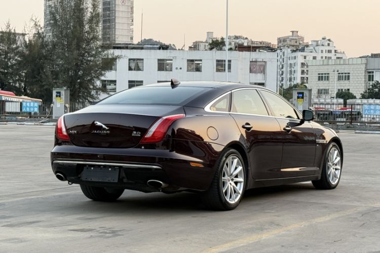 Used Jaguar XJ 2016 XJL 3.0 SC Four-Wheel Drive Panoramic Business Edition
