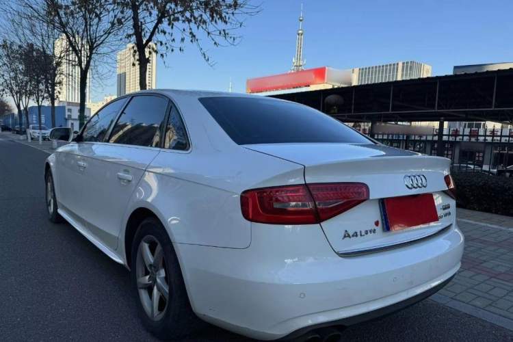 Used Audi A4L 2013 35 TFSI Automatic Standard Model
