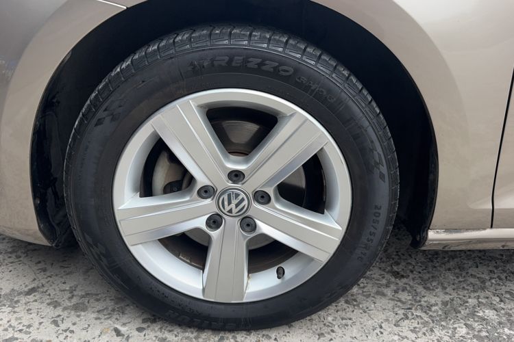 Used Volkswagen Golf 2016 1.6L Automatic Comfort Model
