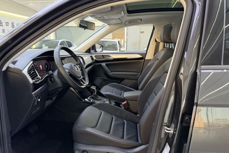 Used Volkswagen Tayron 2019 330TSI Four-Wheel Drive Luxury Version China V Standard
