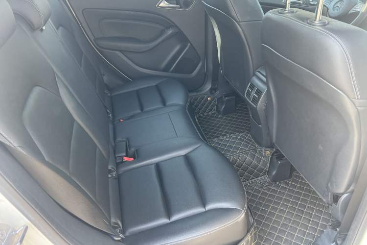 Used Mercedes-Benz B-Class 2019 B 200 Fashion Model
