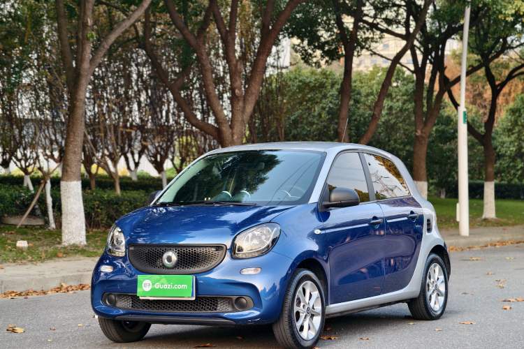 Used  forfour 2016 1.0L 52 kW Dynamic Edition