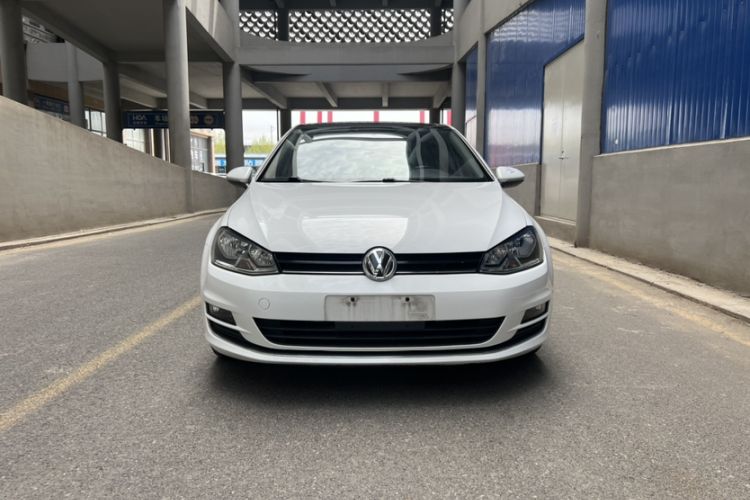 Used Volkswagen Golf 2015 1.4TSI Automatic Comfort Model
