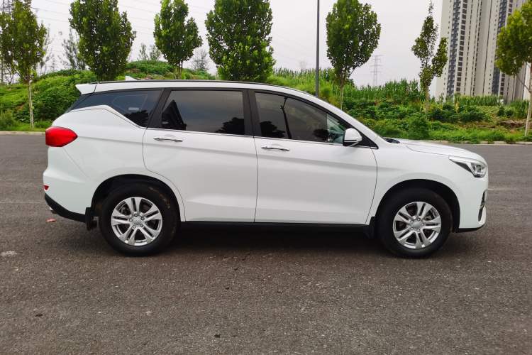 Used Haval M6 2019 1.5T DCT Two-Wheel Drive Value Edition China VI Standard
