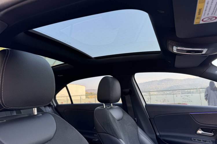 Used Mercedes-Benz A-Class 2021 A 200 L Sport Sedan Fashion Model