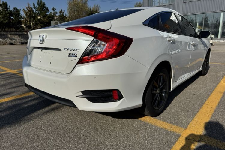 Used Honda Civic 2019 220TURBO CVT Dynamic Edition China VI
