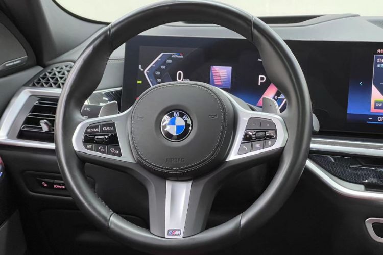 Used BMW X6 2023 xDrive40i Luxury Model with M Sport Package
