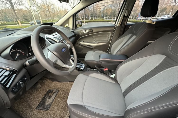 Used Ford EcoSport 2013 1.5L Automatic Fashion Model