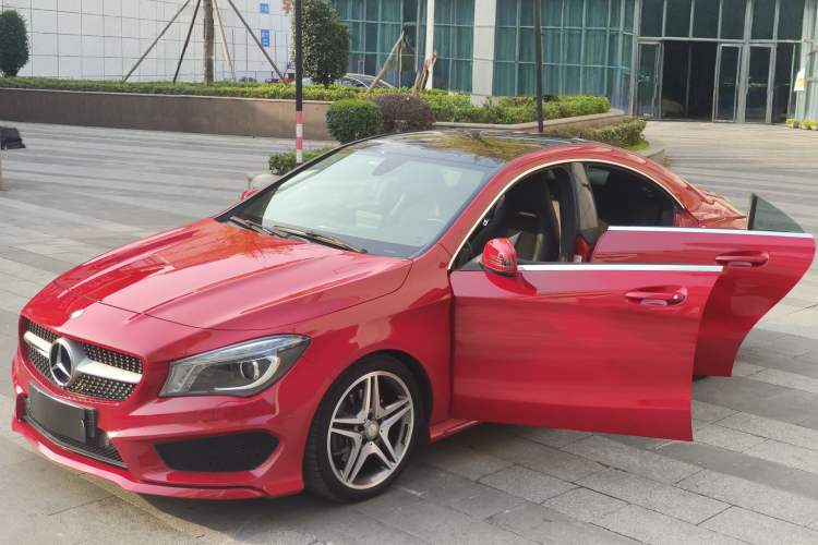 Used Mercedes-Benz CLA 2015 CLA 220 4MATIC
