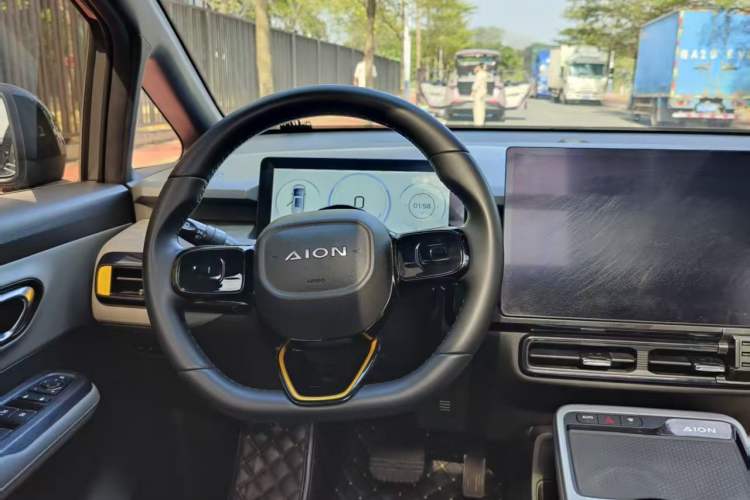 Used AION Y 2022 70 Tech Edition Lithium Iron Phosphate