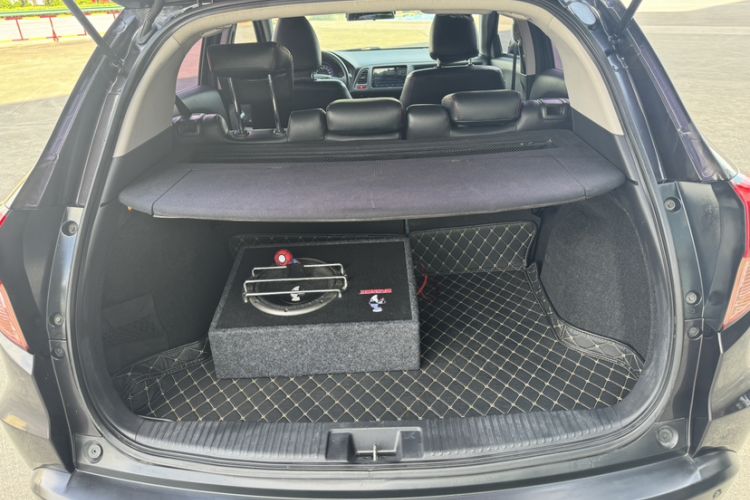 Used Honda Vezel 2017 1.8L CVT 2WD Elite Model
