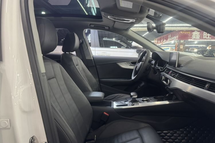 Used Audi A4L 2018 30th Anniversary Edition 40 TFSI Fashion Model