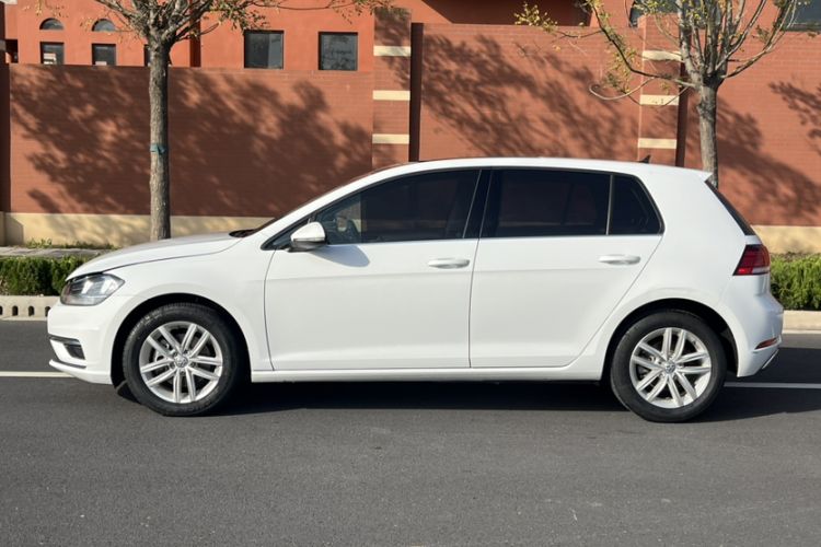 Used Volkswagen Golf 2019 280TSI DSG Comfort Version China VI Standard
