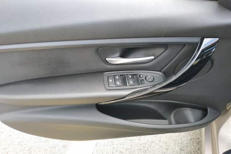 Used BMW 3 Series 2018 320Li Fashion Model
