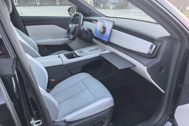 Used VOYAH COURAGE 2024 Long-Range Supercharge Edition