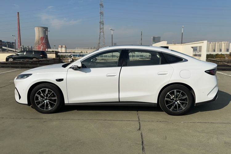 Used BYD Seal 06 New Energy 2025 DM-i Smart Drive 120KM Prestige Model
