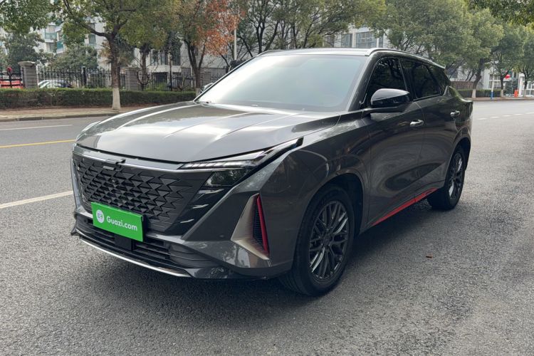 Used Oshan Z6 2023 Blue Whale 1.5T DCT Luxury Model