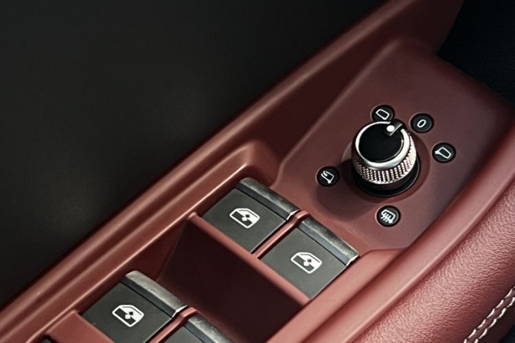 Used Audi A4L 2023 40 TFSI Luxury Dynamic Model
