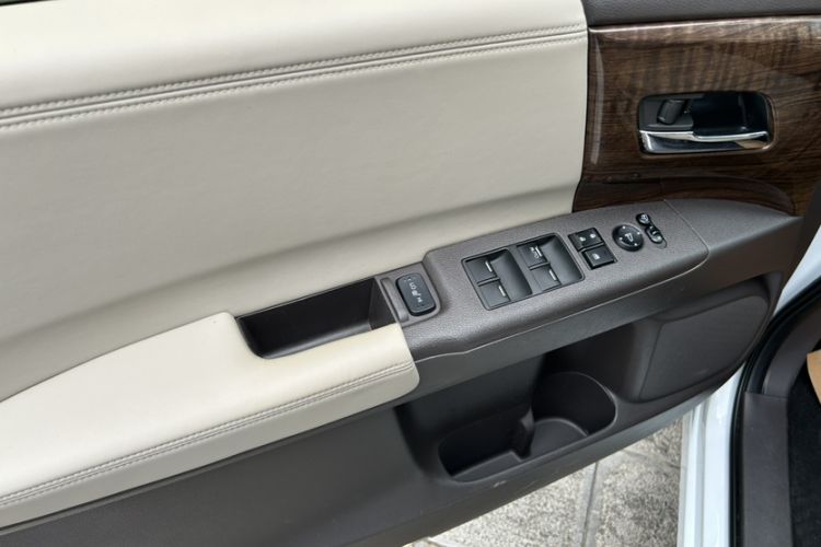 Used Honda Odyssey 2015 2.4L Smart Edition
