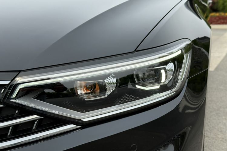 Used Volkswagen Magotan 2023 2 Million Units Limited-Edition 280TSI DSG Comfort Version
