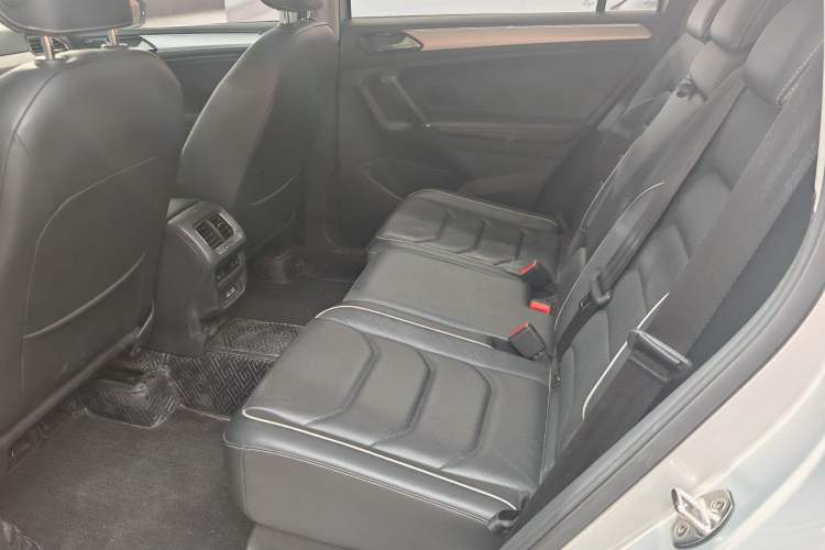 Used Volkswagen Tiguan L 2017 380TSI Automatic All-Wheel Drive Supreme Flagship Edition