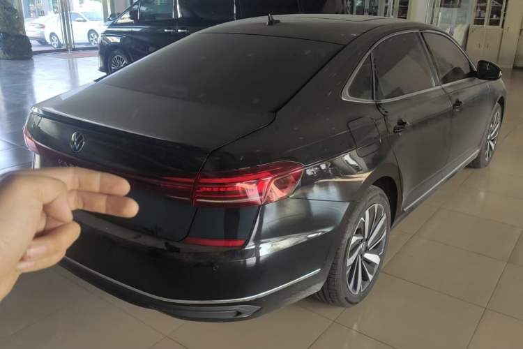 Used Volkswagen Passat 2025 Outstanding Model 330TSI Elite Edition
