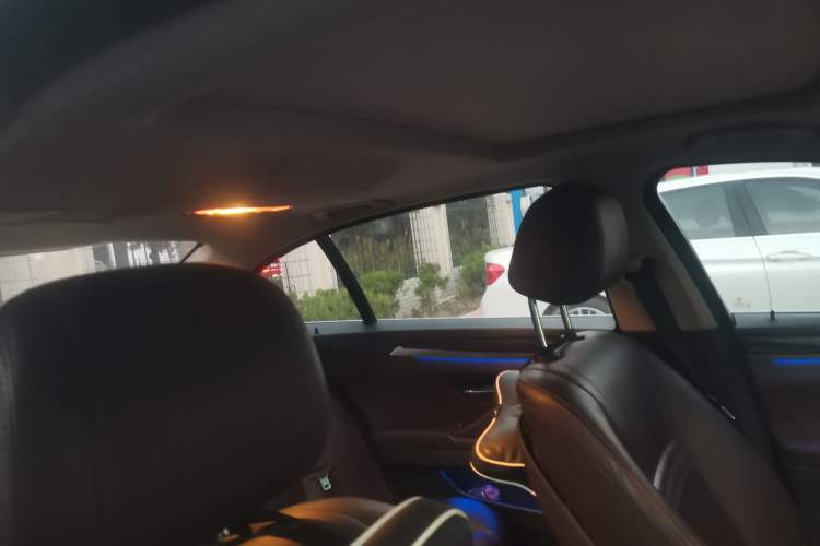 Used BMW 5 Series 2014 525Li Luxury Design Package
