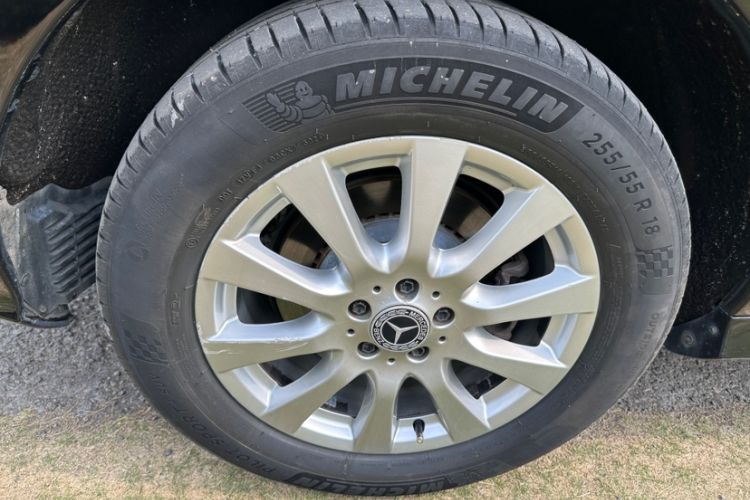 Used Mercedes-Benz R-Class 2017 R 320 4MATIC Business Edition Prestige Model