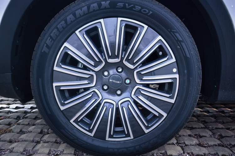 Used Jetour X70 PLUS 2025 1.5T Elite Edition 5 Seats
