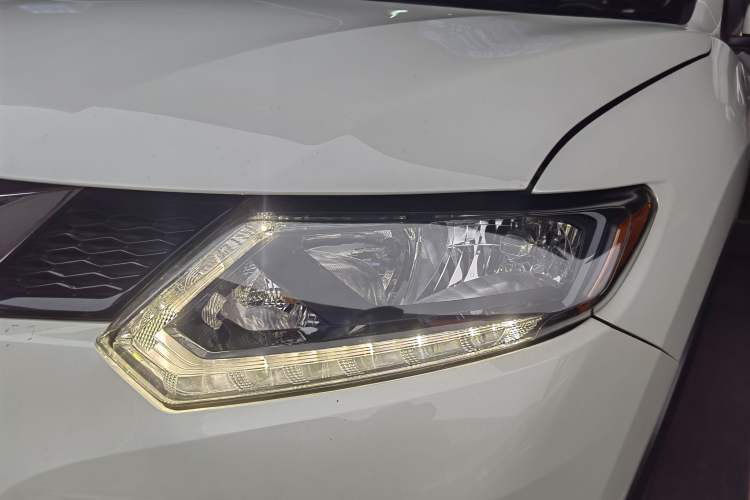 Used Nissan X-Trail 2014 2.0L CVT Comfort Edition 2WD
