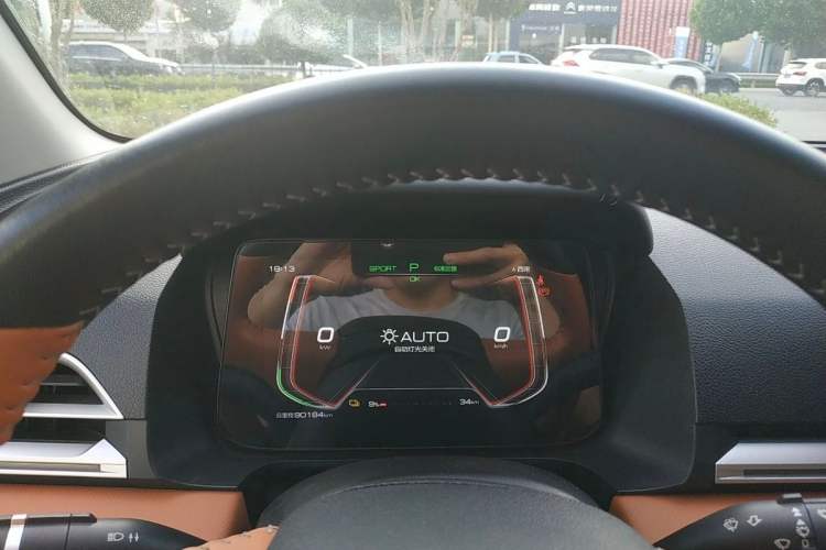 Used BYD e2 2021 Luxury Model