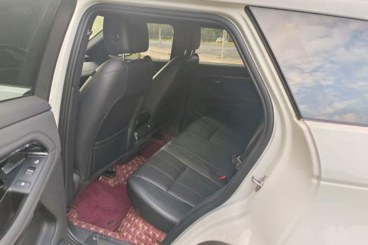 Used Land Rover Range Rover Evoque 2020 249 PS R-DYNAMIC SE Sport Technology Edition
