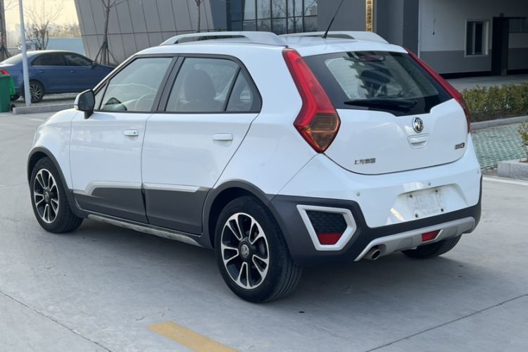 Used MG 3SW 2015 1.5L AMT Elite Version
