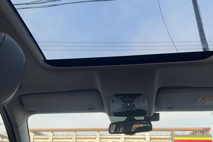 Used GAC Trumpchi GS8 2017 320T Two-Wheel Drive Luxury Smart Connectivity Version (7 Seats)