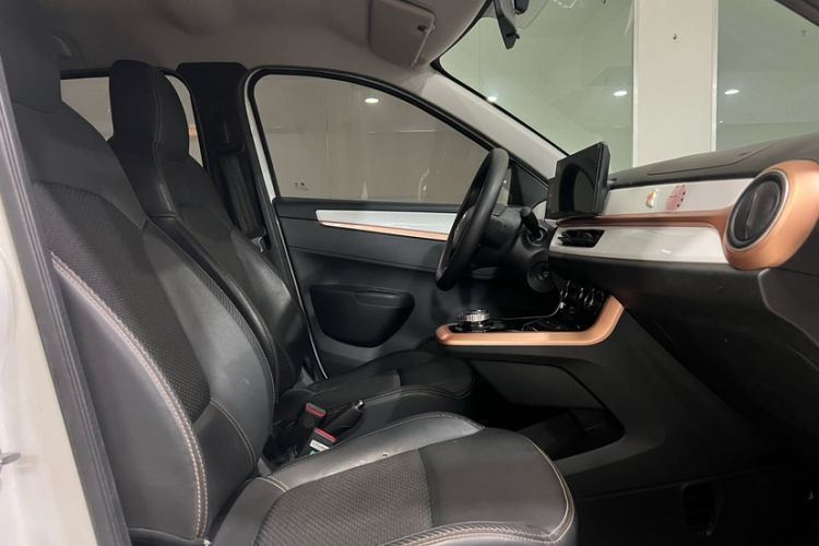 Used Dongfeng NAMMI BOX 2022 Chasing Wind Edition 331KM Advanced Model
