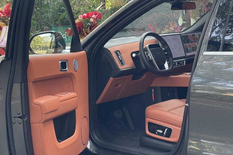 Used Li Auto L8 2023 Pro Model