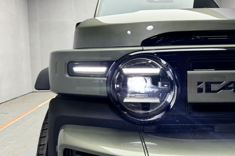 Used  V23 2025 501 Four-Wheel Drive Intelligent Driving Version
