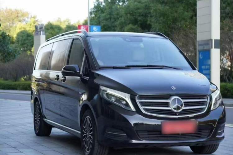 Used Mercedes-Benz V-Class 2017 V 260 L Prestige Extended Edition
