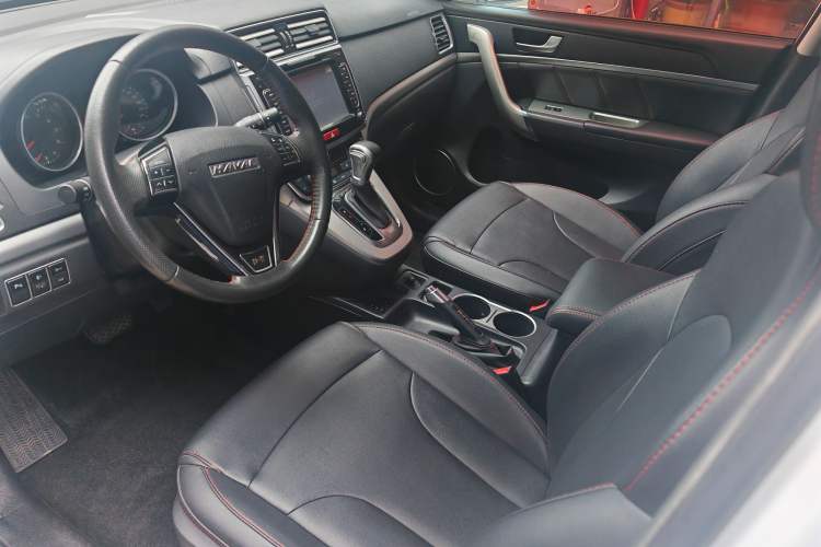 Used Haval H6 2017 Restyled Red-Label Sport Version 1.5T Automatic Two-Wheel Drive Luxury Trim
