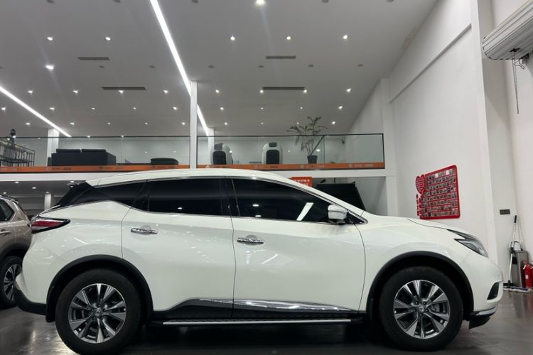 Used Nissan Murano 2021 2.5L XL Two-Wheel Drive Smart Connect Luxury Edition
