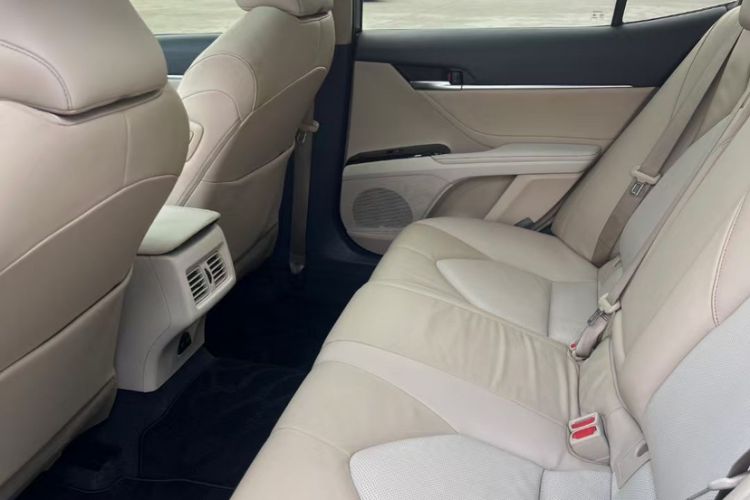 Used Toyota Camry 2019 2.5G Luxury Edition China VI Standard
