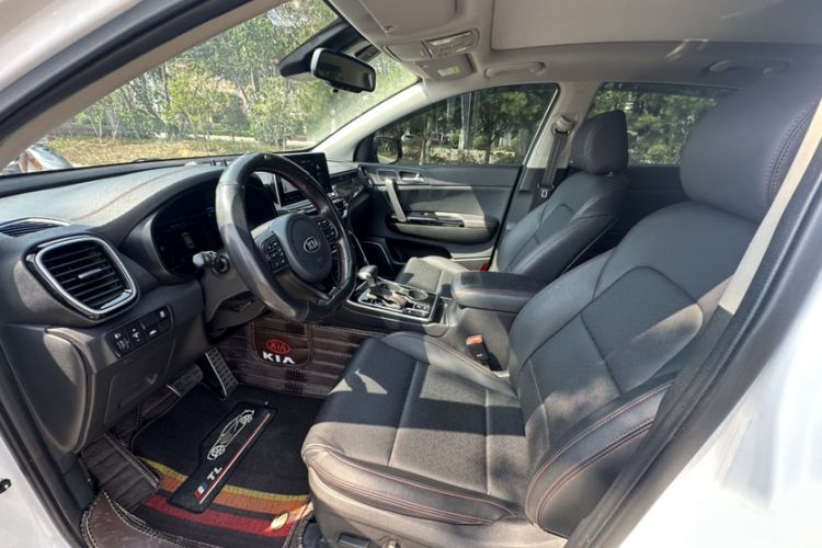 Used Kia KX5 2019 1.6T Automatic Two-Wheel Drive Luxury Edition
