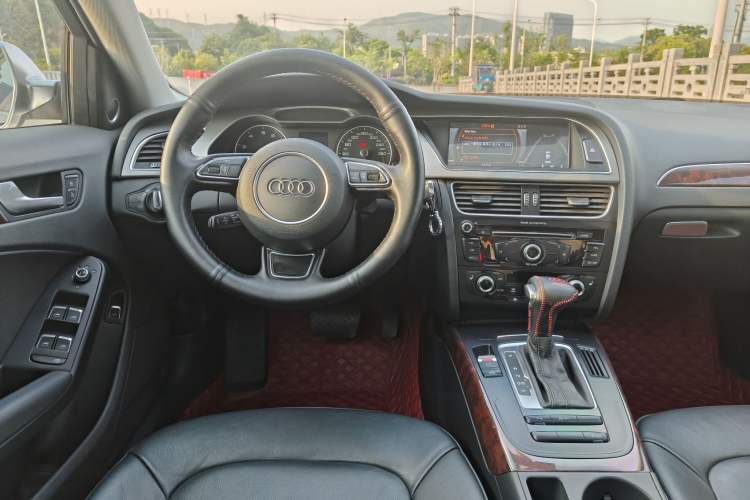 Used Audi A4L 2015 35 TFSI Automatic Comfort Model