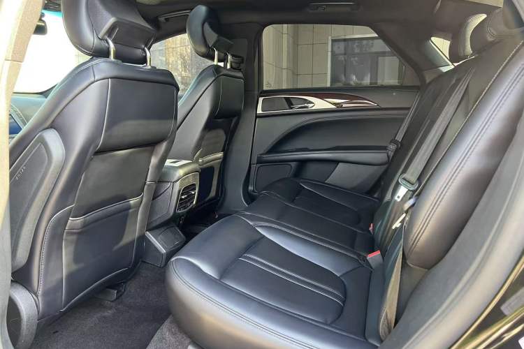 Used Lincoln MKZ 2019 2.0T Luxury Edition China VI
