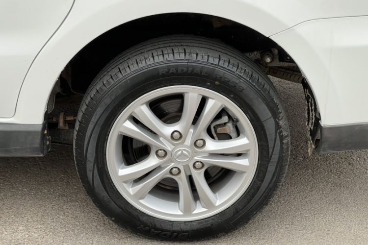 Used HYOSOW H2 2015 1.5L AMT Luxury Version BJ415C
